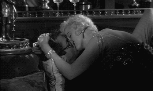 Marilyn Monroe e Tony Curtis: (Só garotas estão no jazz)
