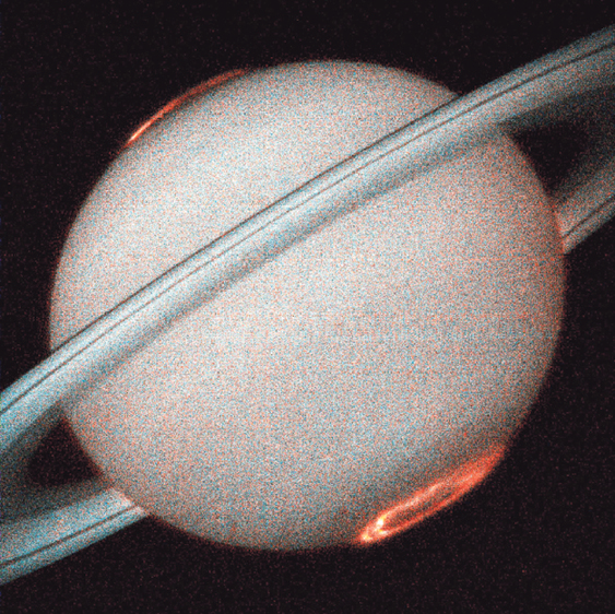 Рекордсменом тут є Сатурн - над ним аврори формуються на висоті 1200 км