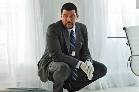 Милаха Меттью Фокс відмінно впорався з роллю садиста