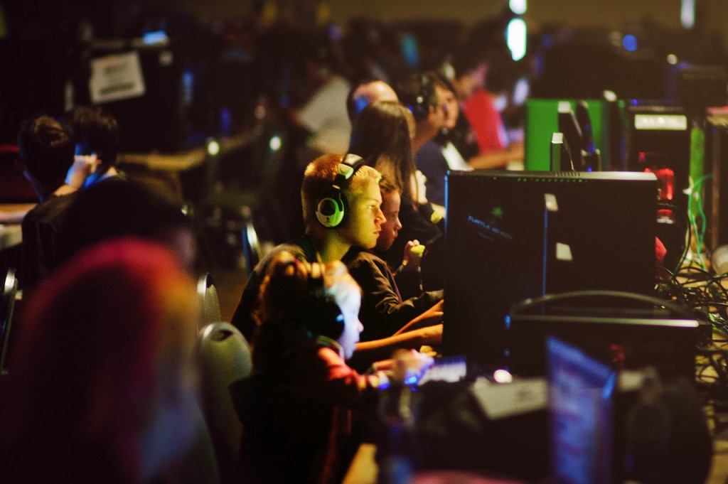 Ні в таких посиденьках тієї невловимої атмосфери, тієї самої «душі », що була колись