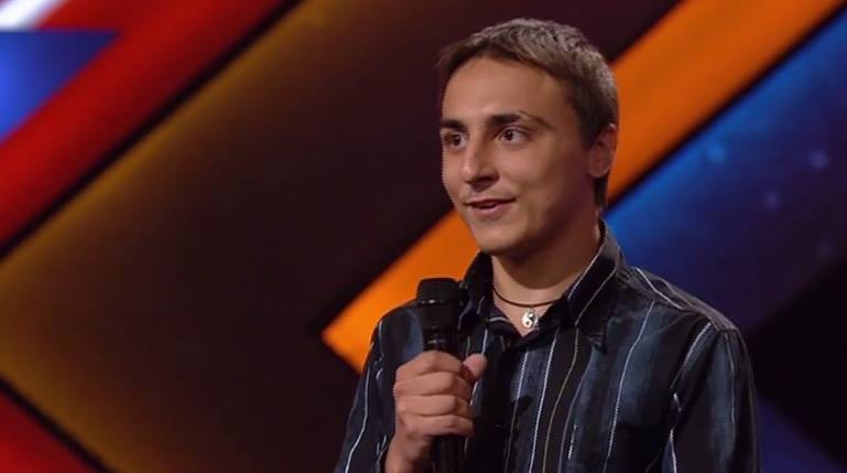 Юрій Васильців виконав кавер на пісню Britney Spears - «Baby one more time»