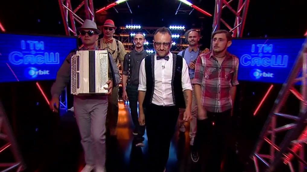 Наступною виступила група Чаламада з авторською піснею - Качки-качки