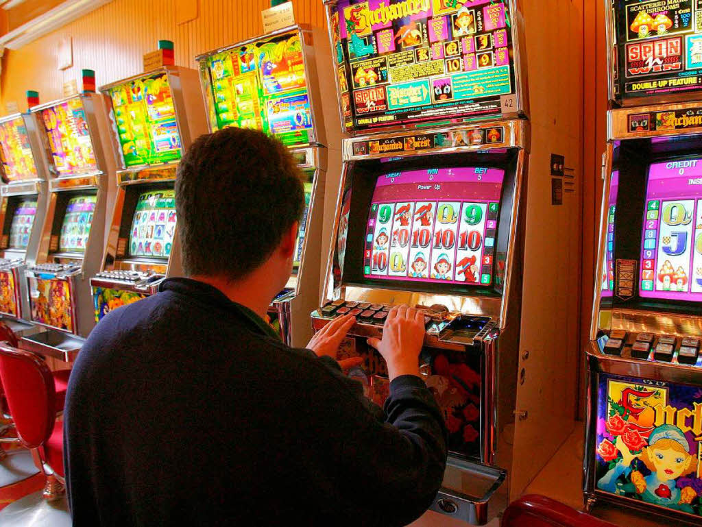 Golden Game casino завоювало велику популярність в гральному світі успіху казино є позитивні відгуки Golden Game, яких велика