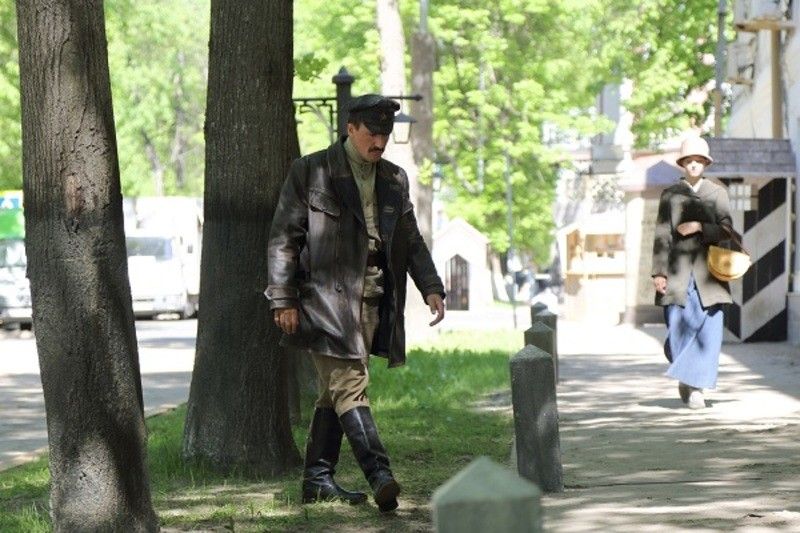 Команда зустрінеться віч-на-віч з самими запеклим бандами, щоб відстояти мир і спокій в Ростові