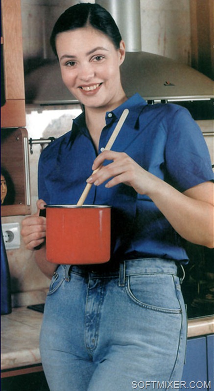 У 1990 році Катерина Андрєєва закінчила Московський педагогічний інститут імені Крупської