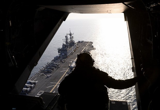 Та й сумнівно, що американці захочуть годувати ще півмільйона новобранців, якщо їх матеріальний добробут залишиться на тому ж рівні, що і нині