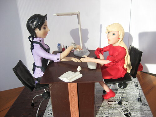 Під катом ще фотки статуетки і пара фоток, які мені дали для зразка