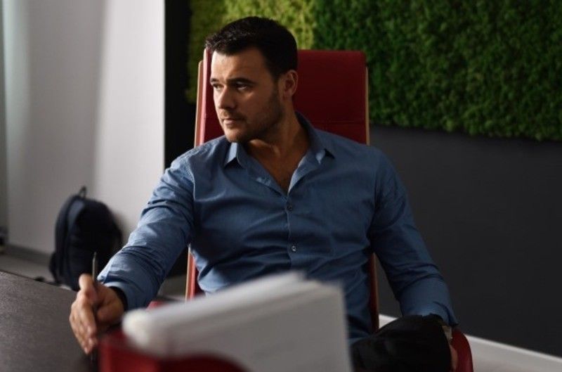 Все саме сальне, двозначне і зухвале залишається в усному мовленні, причому в основному одного персонажа - стурбованою жінки-бухгалтера