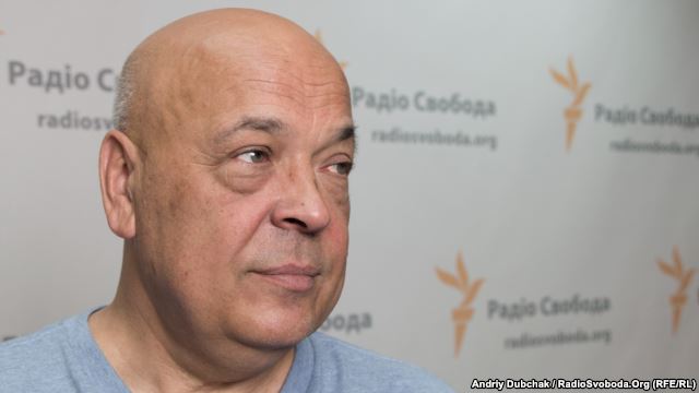 Маючи такий яскравий «послужний список», Аксьонов міг залишитися недоторканним тільки в одному-єдиному випадку - співпраці в якості агента », - переконаний Мєшков