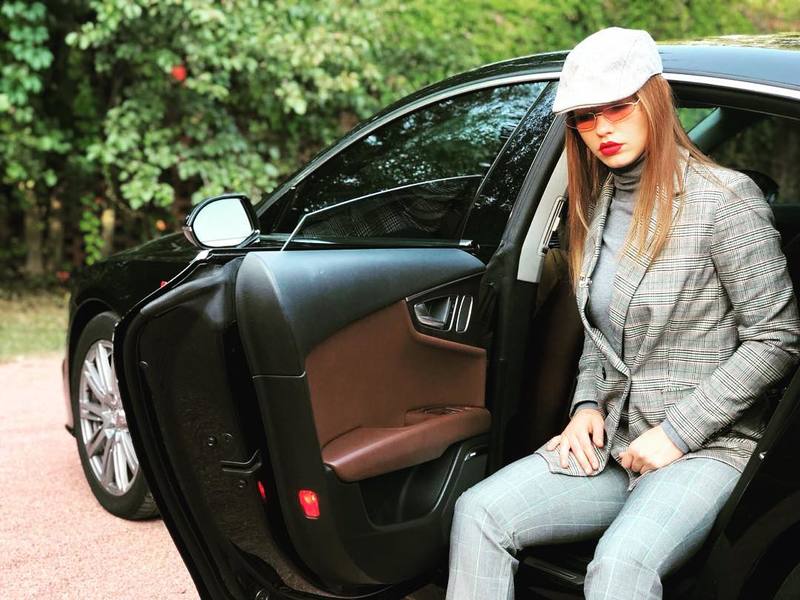 Через деякий час психологу вдалося її заспокоїти, і Аня зважилася відверто поговорити про втрату найближчої для неї людини