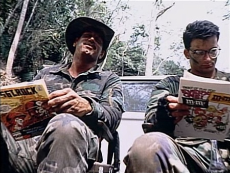 Сам Блек часу дарма не втрачав і в вільні хвилини працював над сценарієм   «Останнього бойскаута» / Last Boy Scout, The / (1991)