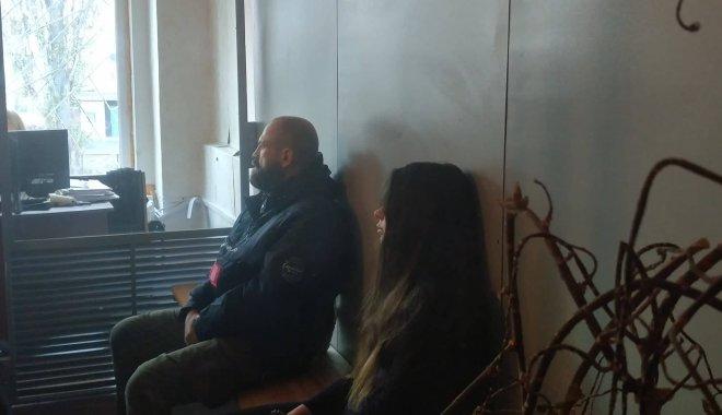 Олена Зайцева поскаржилася на нудоту, заявила про погіршення самопочуття і попросила, щоб її вивели з акваріума