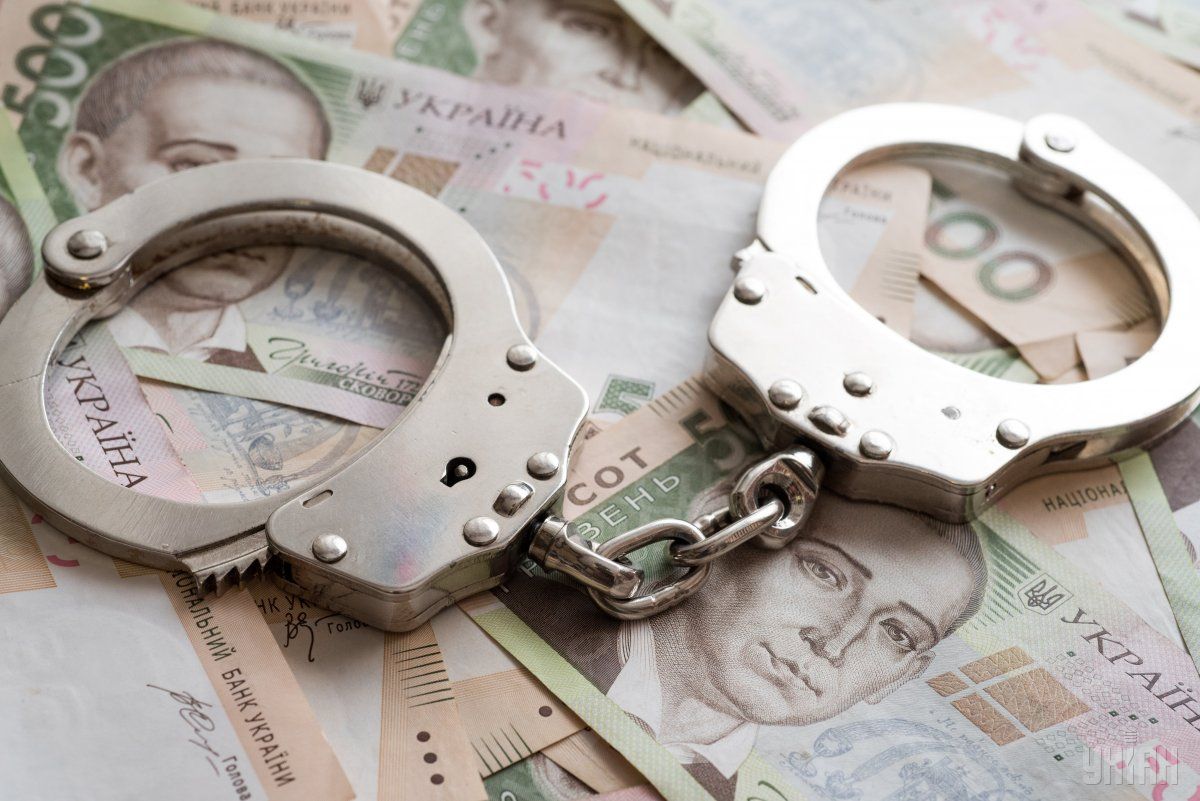 Оперативники задокументували факт отримання митником грошей під час виконання службових обов'язків